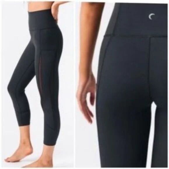 ZYIA Pants - ZYIA Pants Womens 4 Black Light n Luxe Mesh Hi Rise Capri Leggings Active